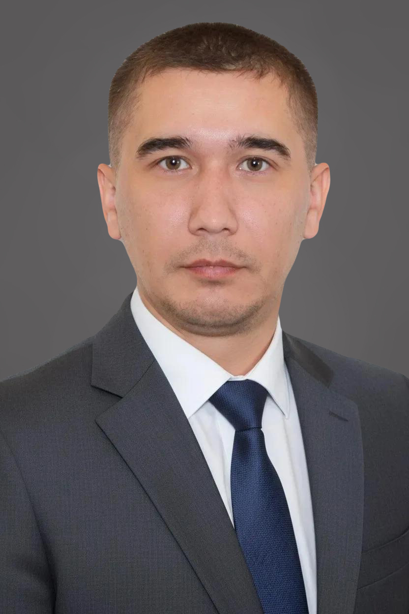 Зам. директора по административно-хозяйственной части — Садрисламов Руслан Рафисович