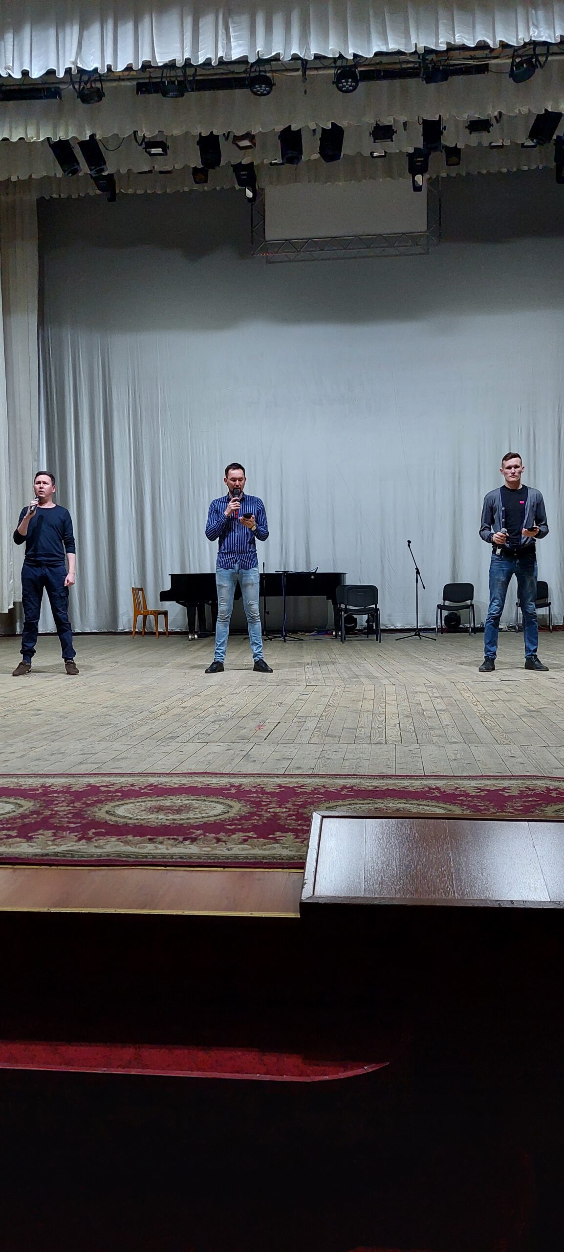 Подготовка к закрытию 23-го концертного сезона Нефтекамской государственной филармонии.