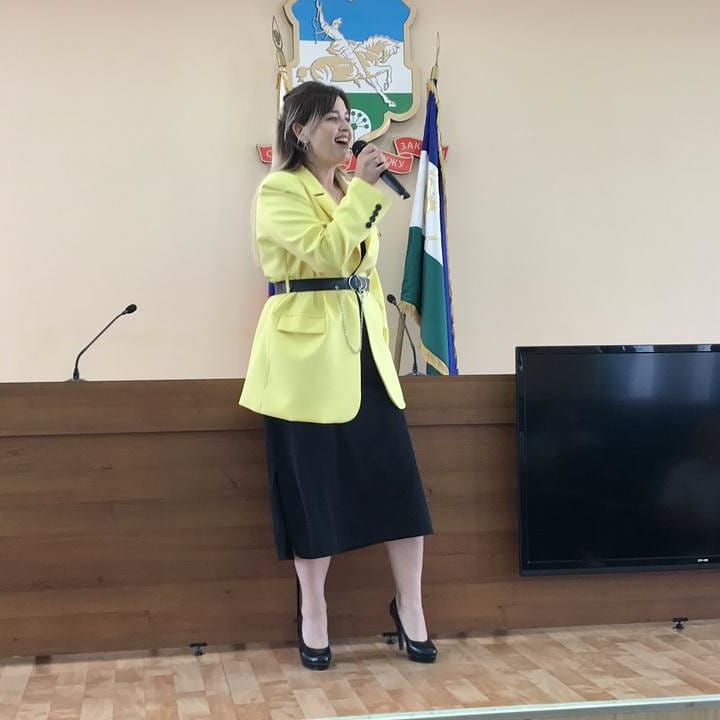 Артисты Нефтекамской государственной филармони поздравили сотрудников ГИБДД г.Нефтекамск с профессиональным праздником!