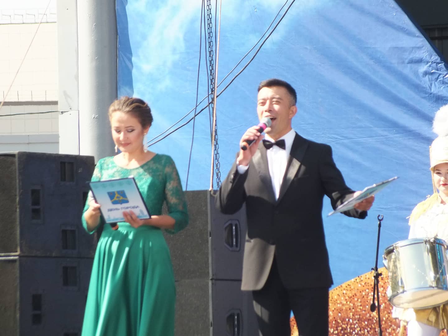Артисты Нефтекамской государственной филармонии приняли участие в праздничных мероприятиях, посвященных Дню города