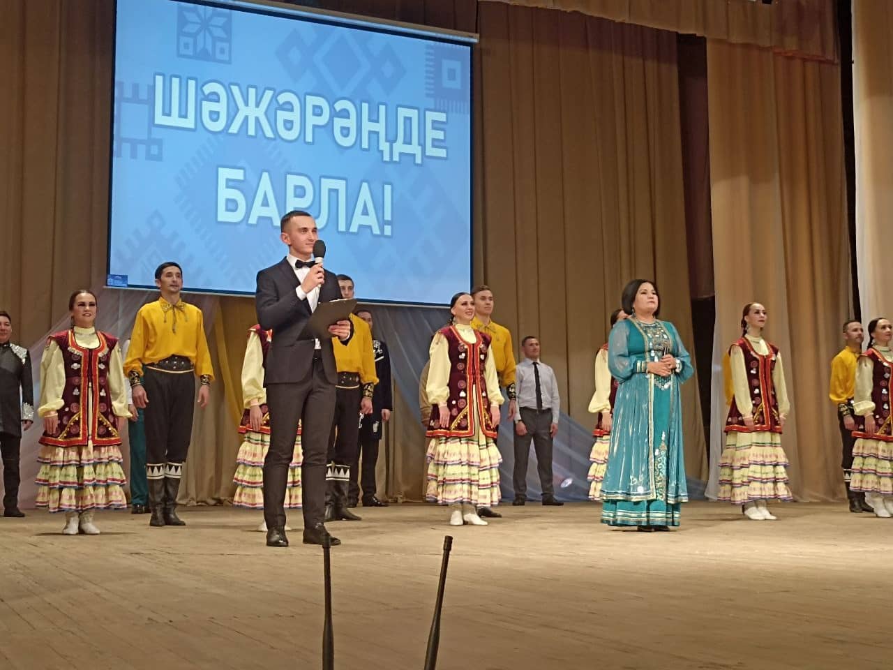 Сегодня артисты Нефтекамской государственной филармонии выступили в г.Дюртюли РБ